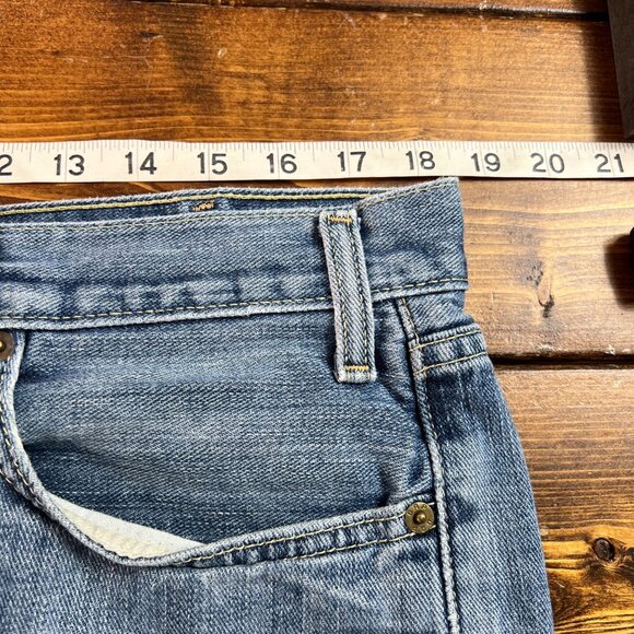 Gap Men's Relaxed Fit Boot Cut Jeans Light Wash Cotton Denim Size 36x29 - Picture 6 of 10